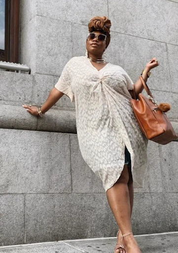 Monochrome Neutral Layers