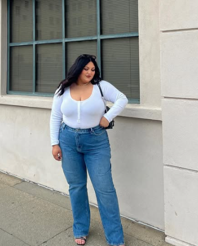 Plus Size Ribbed Top And Paperbag Pants Outfit