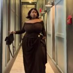 how to dress an hourglass figure with a big tummy